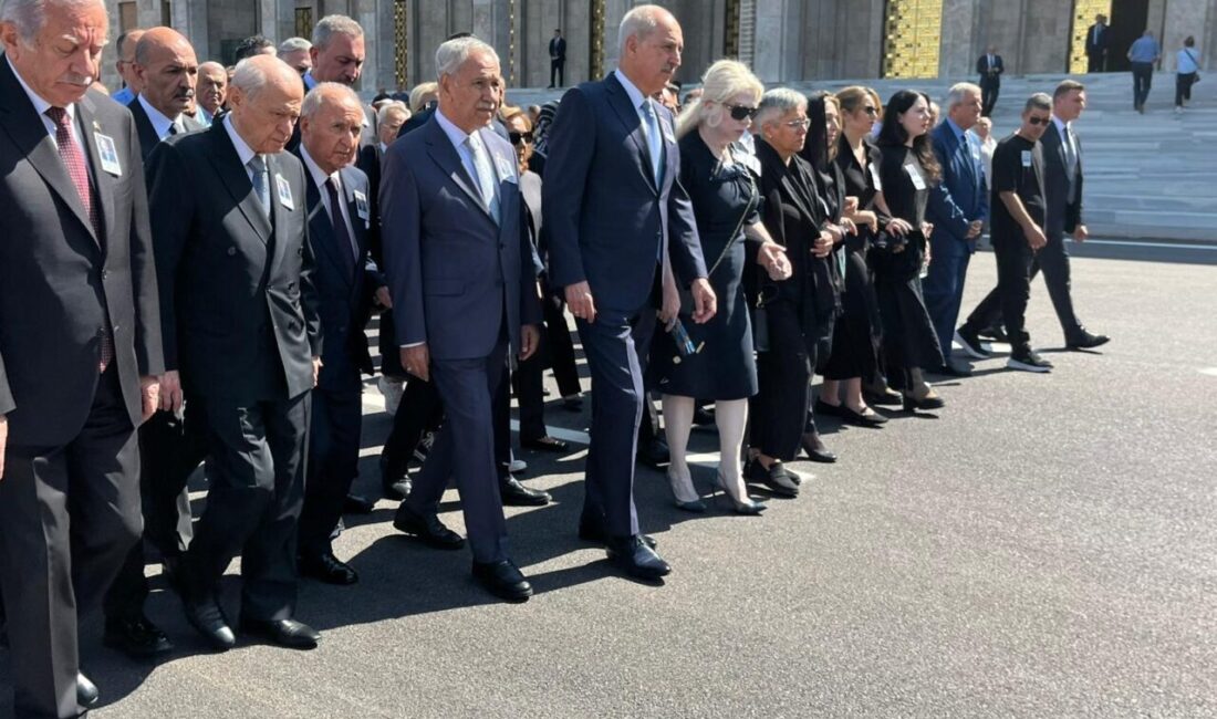 MECLİS’TE TÖREN DÜZENLENDİ Eski bakan Agah Oktay Güner (88) için