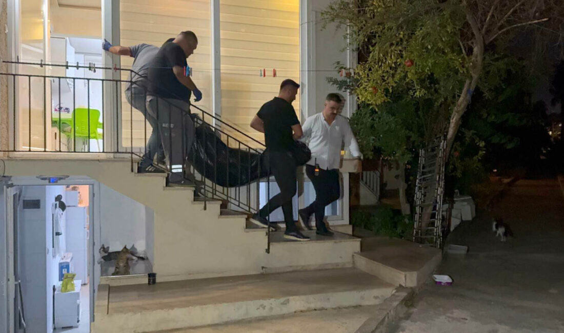Adem AKALAN/ANTALYA, – ANTALYA’da evinde eski eşi Hızır Çelik’in (32)