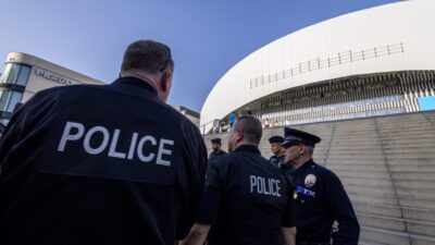 FRANSA, – FRANSA’nın Marsilya kentinde düzenlenen bıçaklı saldırıda 4 kişinin