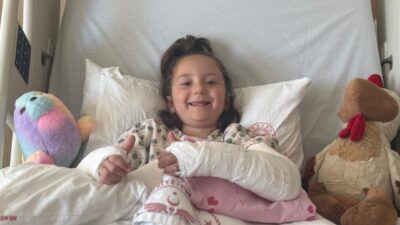 Ruken KADIOĞLU-Canberk ÖZTÜRK/ANKARA, -FRANSA’da parkta oynarken kaydıraktan düşüp iki kolu