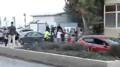 Alican GÜMÜŞ/ HATAY, – HATAY’ın Samandağ ilçesinde, sahilde iki grup