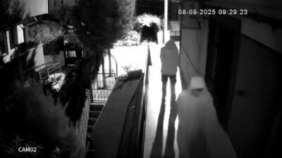 Erol POLAT/DARICA (Kocaeli), – KOCAELİ’nin Darıca ilçesinde bir apartmana giren