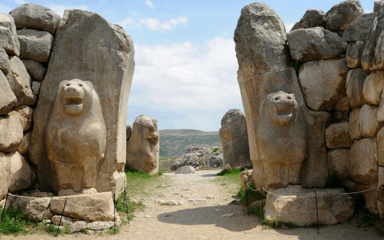   Sivas’ın Yıldızeli ilçesindeki Kayalıpınar Höyüğü’nde devam eden arkeolojik kazılarda,
