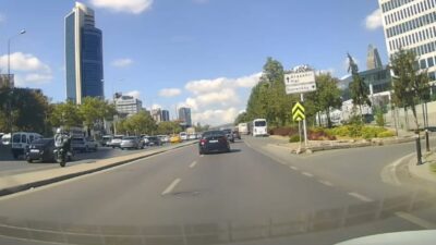 Mert ORDU/İSTANBUL, – ATAŞEHİR D-100 Karayolu’nda bir sürücü motosikletiyle tehlikeli