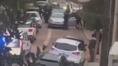 Baran AKKAYA-İhsan DÖRTKARDEŞ/İSTANBUL, – AVCILAR’da polisin ‘dur’ ihtarına uymayan sürücüsü,