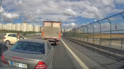 Vehbi DEMİR – Hiba HAKBİLİR / İSTANBUL, – AVCILAR’da viyadükteki