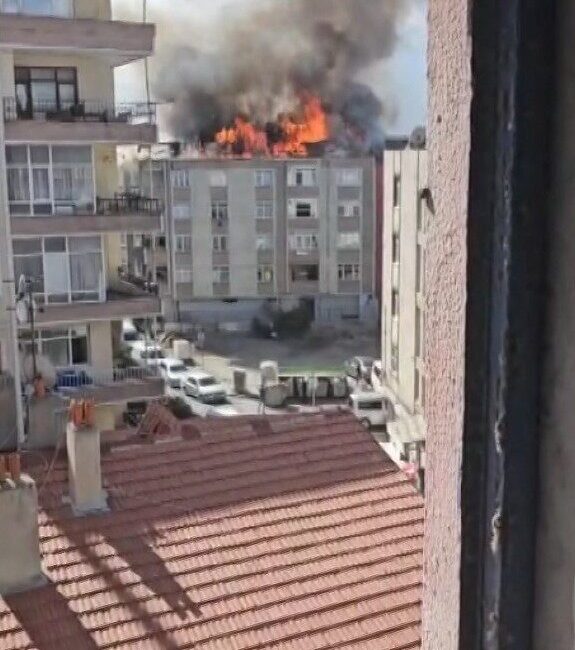 Özgür EREN / İSTANBUL, – BAĞCILAR’da pide fırınının bacasında çıkan