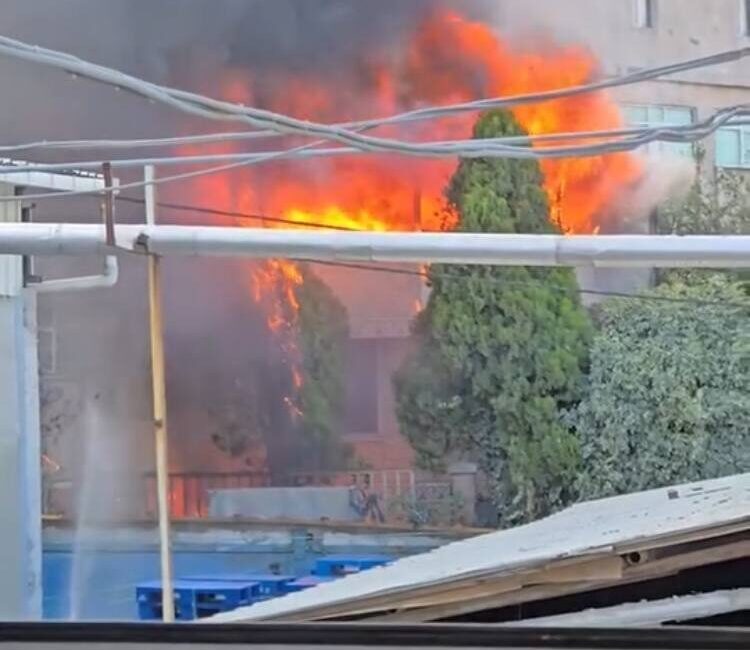 Baran AKKAYA-Taylan ERGÜN/İSTANBUL, – BAŞAKŞEHİR’deki bir oyuncak fabrikasının bahçesindeki müştemilatta