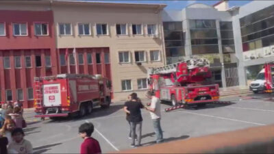 Özgür EREN İSTANBUL, – Başakşehir’de bulunan Şair Erdem Beyazıt Ortaokulu’nun