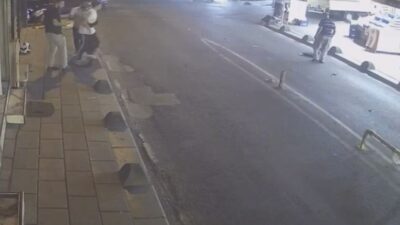 Vehbi DEMİR / İSTANBUL, – BAYRAMPAŞA’da 2 motosikletin çarpıştığı kazada