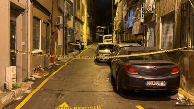 Mehmet Kaan KURT/İSTANBUL, – BEYOĞLU’nda taksici Ali Sancar (53), aracına