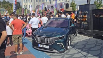 Mert ORDU/İSTANBUL, – ÇEKMEKÖY Belediyesi’nin ev sahipliğinde düzenlenen Car Fest