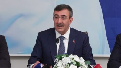 Gülseren KARAPINAR-Hadican EROL/İSTANBUL, -AK Parti Bahçelievler İlçe Başkanlığı’nda konuşan Cumhurbaşkanı