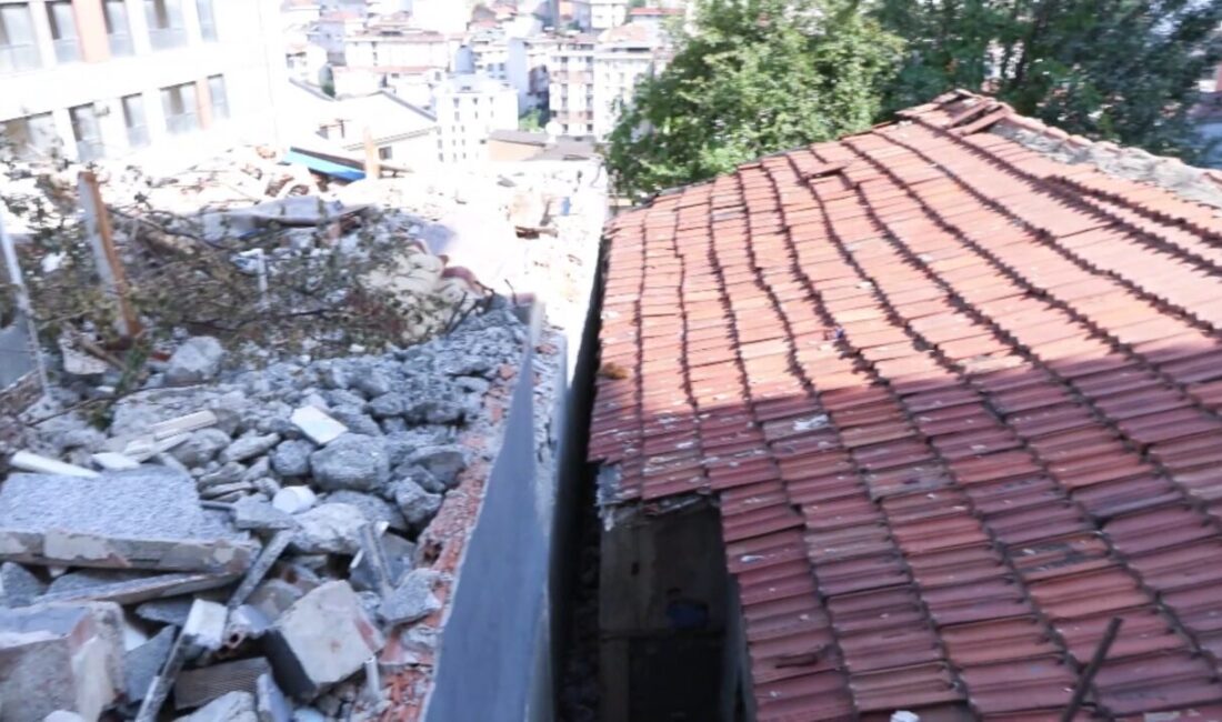 Gülseren KARAPINAR-Fırat ALKIZ/İSTANBUL, – Kağıthane’de 2024’te tavanı çöken binadan karot