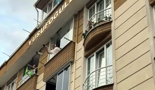 Veysel TİMDU/İSTANBUL, – ESENYURT’ta iddiaya göre sokakta oynarken gürültü çıkaran