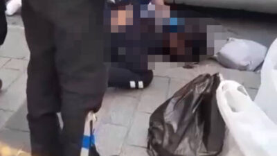 Baran AKKAYA-Utku Can SÖNMEZ/İSTANBUL, – FATİH Beyazıt durağında yolun karşısına