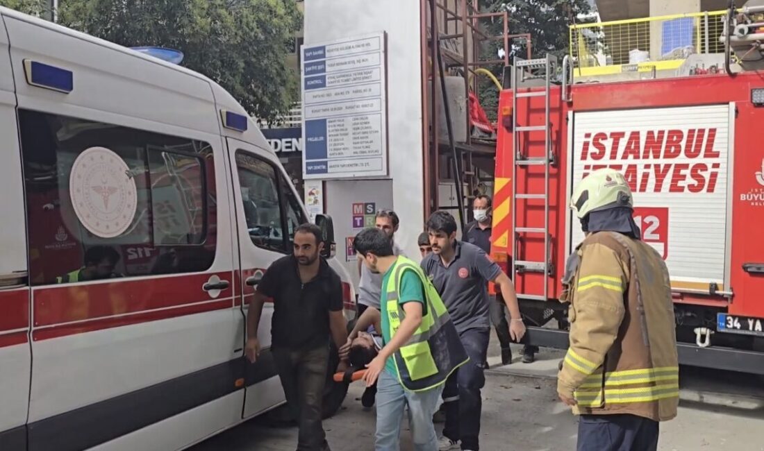 Mert ORDU/İSTANBUL, – KADIKÖY’de bir inşaat alanında istinat duvarının altında
