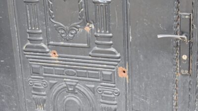 Mert ORDU/İSTANBUL, – KOCAELİ’de çocuklarının yanında bir babayı darbettiği gerekçesiyle