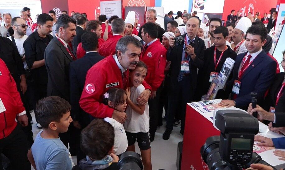 Tuçe GÖLCÜ-Mehmet ALA/İSTANBUL, – MİLLİ Eğitim Bakanı Yusuf Tekin, TEKNOFEST’te