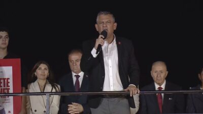İSTANBUL, – CHP Genel Başkanı Özgür Özel, partisinin Bahçelievler’de düzenlediği