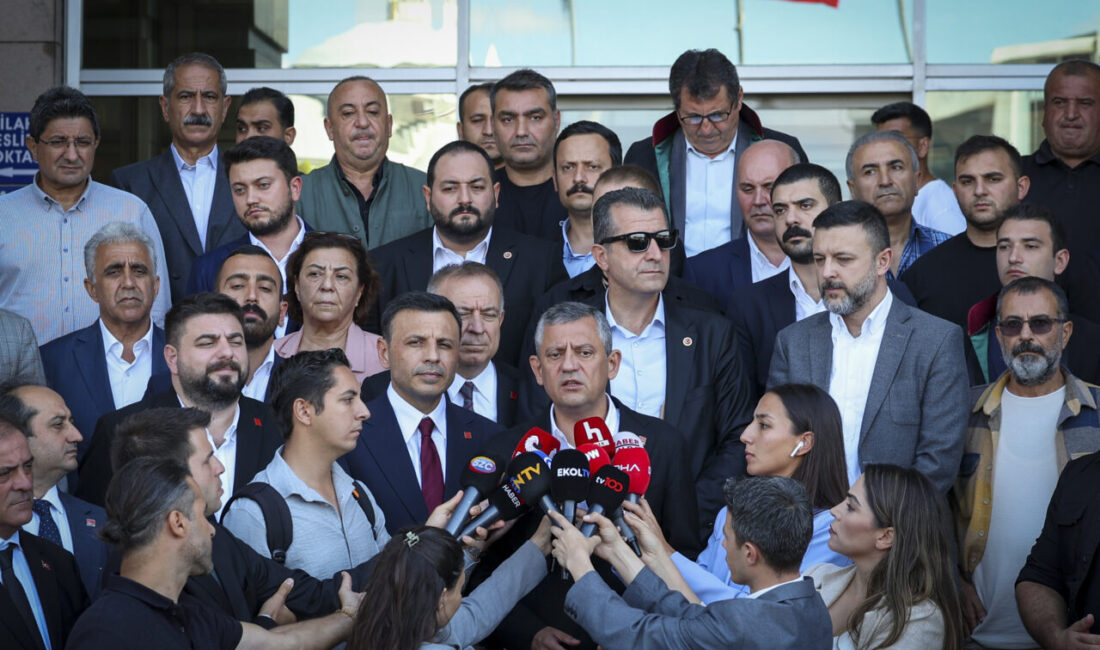 Gülseren KARAPINAR-Emir BENLİOĞLU/İSTANBUL, -CHP İl Başkanlığı görevinden alınan Özgür Çelik