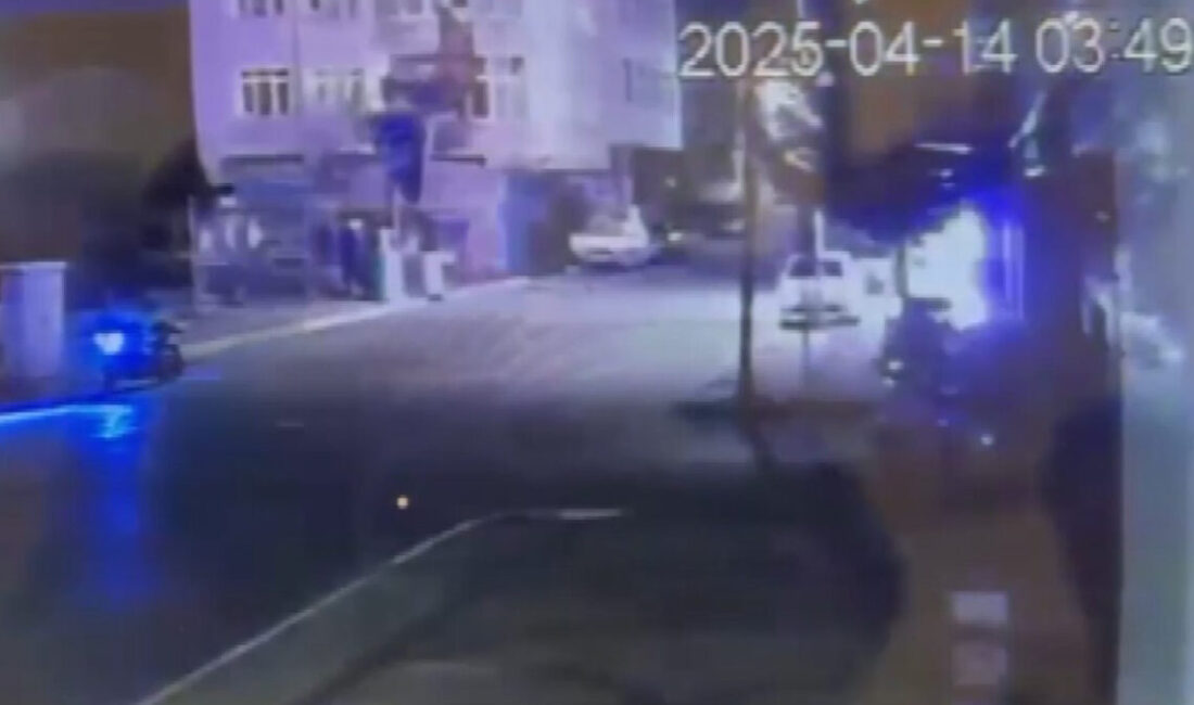 Ali AKSOYER/İSTANBUL, -PENDİK’te Kübra Y.’ye ait iş yerini önce molotof