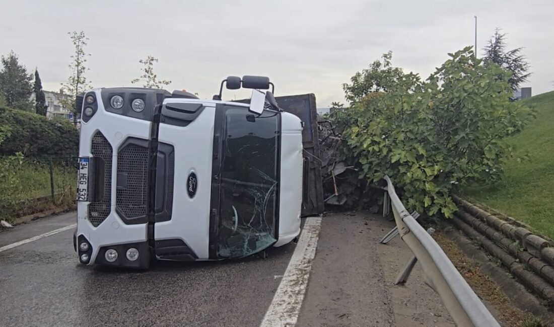 Mert ORDU/İSTANBUL, – SANCAKTEPE TEM bağlantı yolu kavşağında viraja hızlı