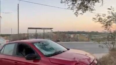 Baran AKKAYA-Emin YEŞİL/İSTANBUL, – SULTANGAZİ’de otomobil sürücüsü skuter kullanan kişiye