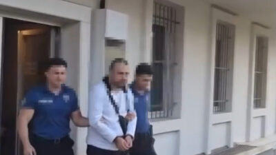 Doğan Can CESUR / İSTANBUL, – ÜSKÜDAR’da otomobil sürücüsü, trafikte