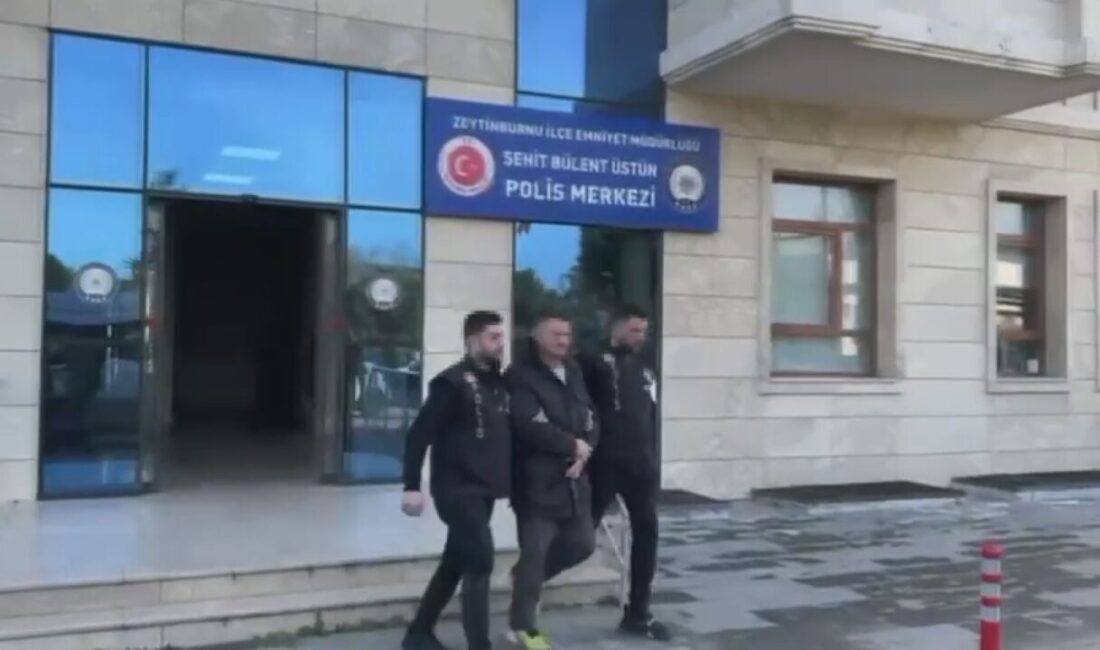 Ceyda BIYIKLIOĞLU/ İSTANBUL, – ZEYTİNBURNU’nda camide çalışan temizlik görevlisini döverek