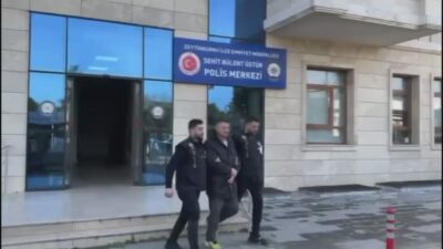 Ceyda BIYIKLIOĞLU/ İSTANBUL, – ZEYTİNBURNU’nda camide çalışan temizlik görevlisini döverek