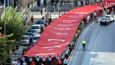 Tolga TAHÇI-Mustafa KÖPRÜLÜ-Mert Cona/İZMİR, – İZMİR’in kurtuluşunun 103’üncü yıl dönümü