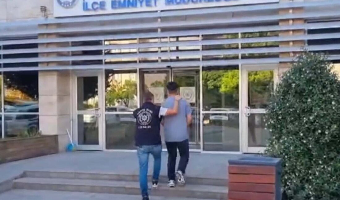 Tekin GÜRBULAK/İZMİR, – İZMİR’de polisin il genelinde düzenlediği operasyonlarda çeşitli