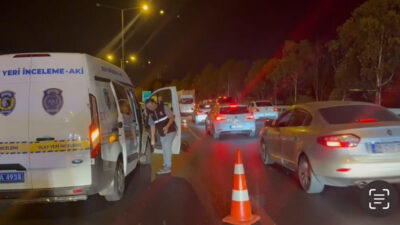 Halil İbrahim KARABIYIK/ İZMİR, – İZMİR’in Balçova ilçesinde, kontrolden çıkarak