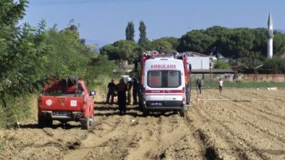 Kadir ÖZEN/İZMİR, – İZMİR’in Torbalı ilçesinde eğitim uçağı düştü. İhbar
