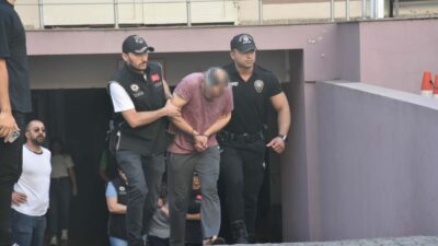 Kadir ÖZEN-Tekin GÜRBULAK/İZMİR, – İZMİR’in Balçova ilçesinde E.B.’nin (16) polis