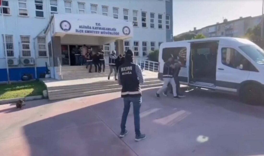 Kadir ÖZEN/ İZMİR, – İZMİR’in 3 ilçesinde polisin düzenlediği eş