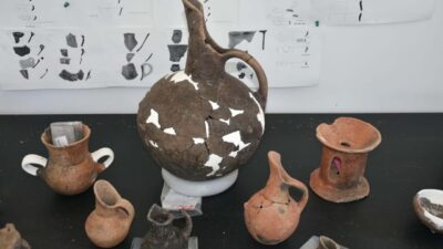 Kadir ÖZEN/İZMİR, – İZMİR’in Bornova ilçesindeki Yassıtepe Höyüğü’nde sürdürülen arkeoloji