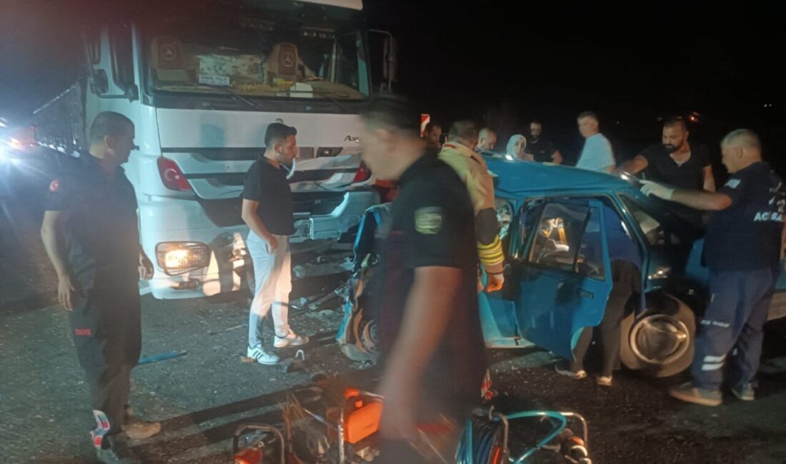 Ömer KOÇ/ KAHRAMANMARAŞ, – KAHRAMANMARAŞ’ın Afşin ilçesinde TIR’la kafa kafaya