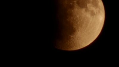 Uğur SELÇUK/ İMAMOĞLU (Adana), – ADANA’nın İmamoğlu ilçesinde, Kanlı Ay