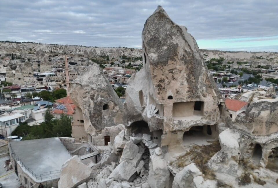 Ahmet KORKMAZER/NEVŞEHİR, – TÜRKİYE’nin önemli turizm merkezlerinden Kapadokya bölgesinde peribacasının