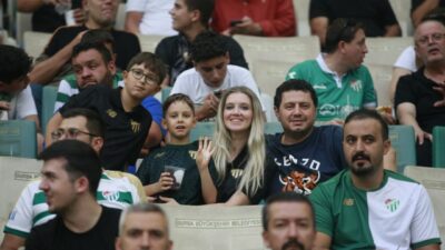 Yiğithan HÜYÜK – Hasan BOZBEY / BURSA, – BURSASPOR, geçen