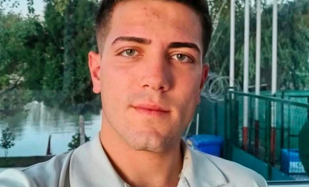 Murat ÖZELCİ/KARABÜK, – KARABÜK’te 2 grup arasında çıkan kavgada bıçaklanan