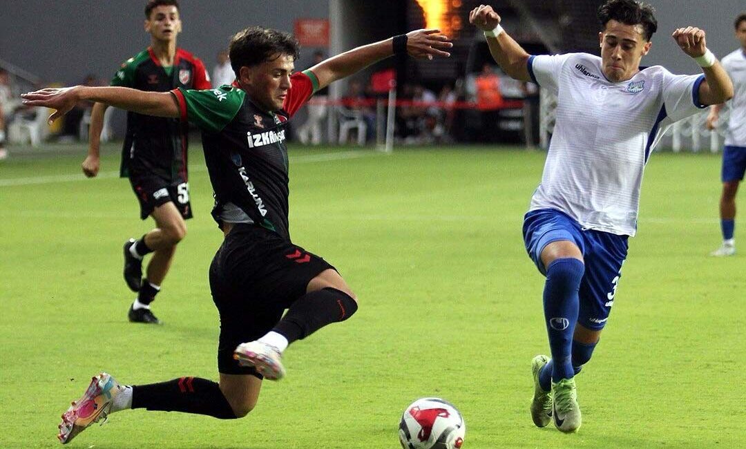 Karşıyaka – Bursa Yıldırım Spor: 0-1 Ergin KARATAŞ / İZMİR, – ZİRAAT Türkiye Kupası 2’nci Tur