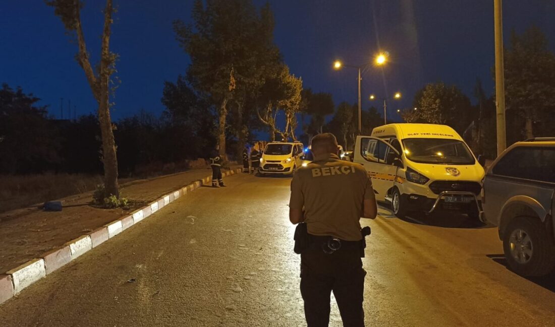 Bünyamin KARACAN/ KASTAMONU, – KASTAMONU’nun Tosya ilçesinde takla atan otomobilin