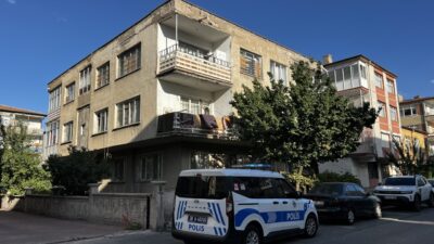 Furkan KAVUKLU/KAYSERİ, – KAYSERİ’de 1’inci kattaki evlerinin balkonundan düşen Suriye
