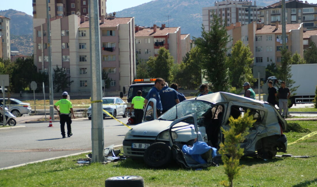 Furkan KAVUKLU/KAYSERİ, – KAYSERİ’de iki otomobilin çarpıştığı kazada 2 kişi
