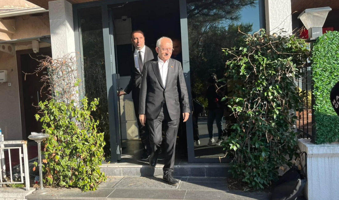 KILIÇDAROĞLU AÇIKLAMA YAPMADI CHP’nin 38’inci Olağan Kurultayı ve 21’inci Olağanüstü