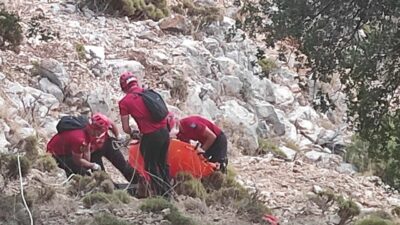 Gülgün AKYOKUŞ/SEYDİKEMER (Muğla), – MUĞLA’nın Seydikemer ilçesinde Likya Yolu’nda 40