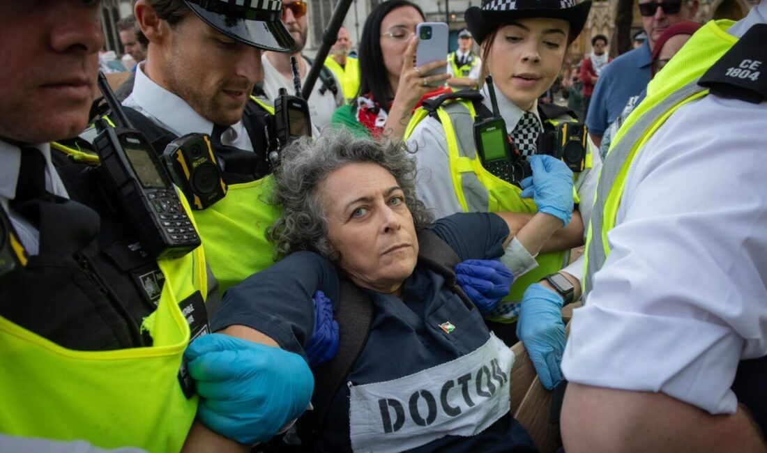 BİRLEŞİK KRALLIK, – İNGİLTERE’nin başkenti Londra’da, yasaklı ‘Palestine Action’a destek